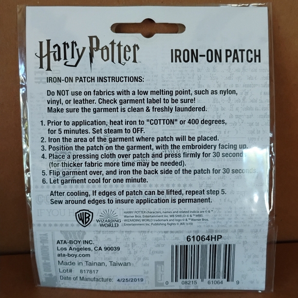 Harry Potter Iron On Patch Gryffindor Seeker Red & Yellow Patch NWT - Picture 5 of 8